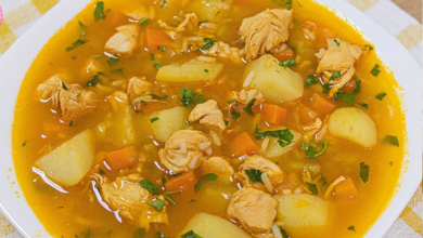 Canja de Galinha Simples