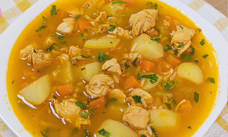 Canja de Galinha Simples