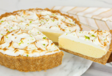 Torta de Limão Cremosa com Merengue